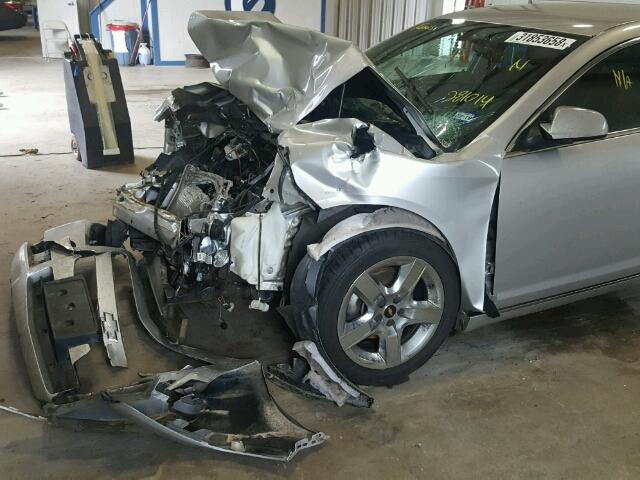 1G1ZC5E05AF281014 - 2010 CHEVROLET MALIBU 1LT SILVER photo 9