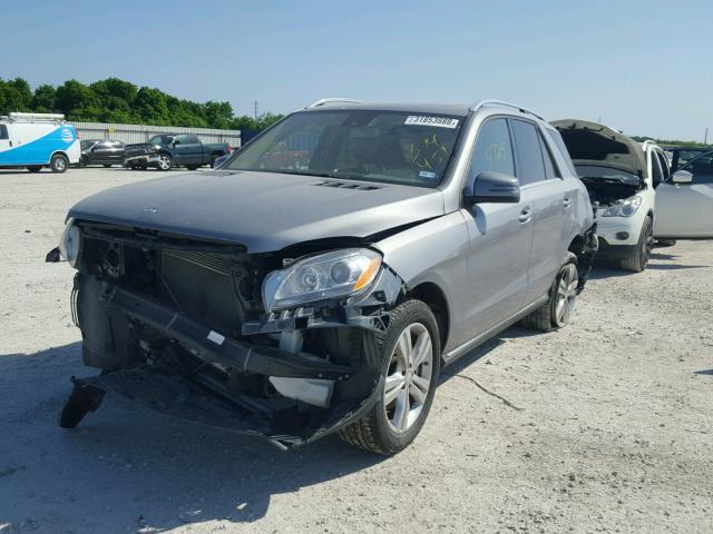 4JGDA5JB3EA374451 - 2014 MERCEDES-BENZ ML 350 GRAY photo 2