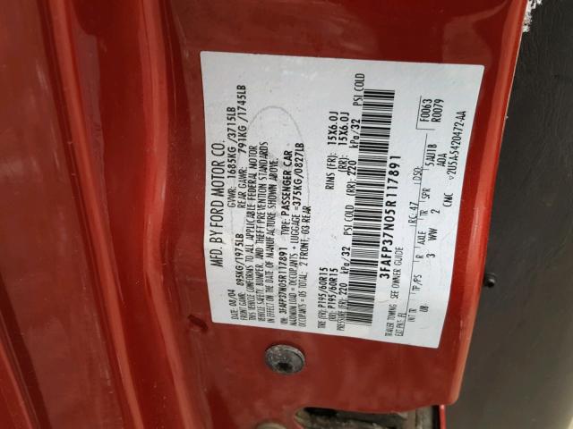 3FAFP37N05R117891 - 2005 FORD FOCUS ZX5 RED photo 10