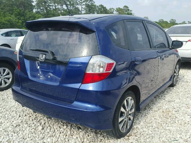 JHMGE8H52DC028772 - 2013 HONDA FIT SPORT BLUE photo 4