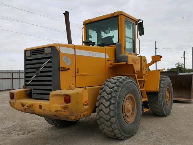 L90DV64615 - 2001 VOLVO L90D Q/C YELLOW photo 4