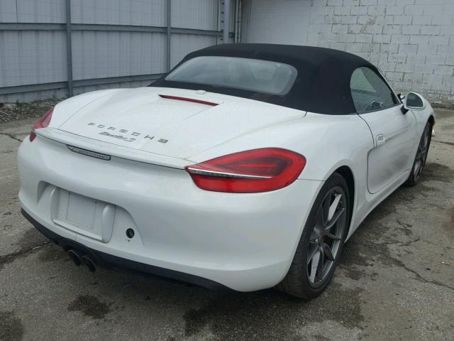 WP0CB2A82GS140136 - 2016 PORSCHE BOXSTER S WHITE photo 4