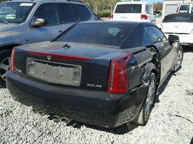 1G6YV34A455603846 - 2005 CADILLAC XLR BLACK photo 4