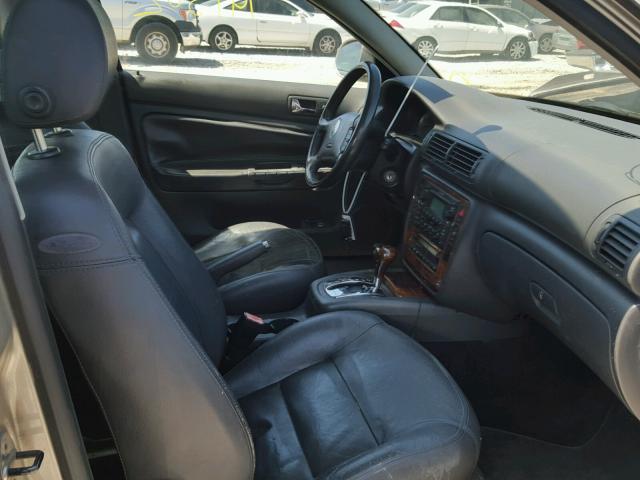 WVWTH63B14P242931 - 2004 VOLKSWAGEN PASSAT GLX 银色 照片 5