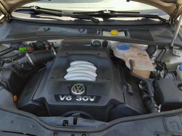 WVWTH63B14P242931 - 2004 VOLKSWAGEN PASSAT GLX 银色 照片 7