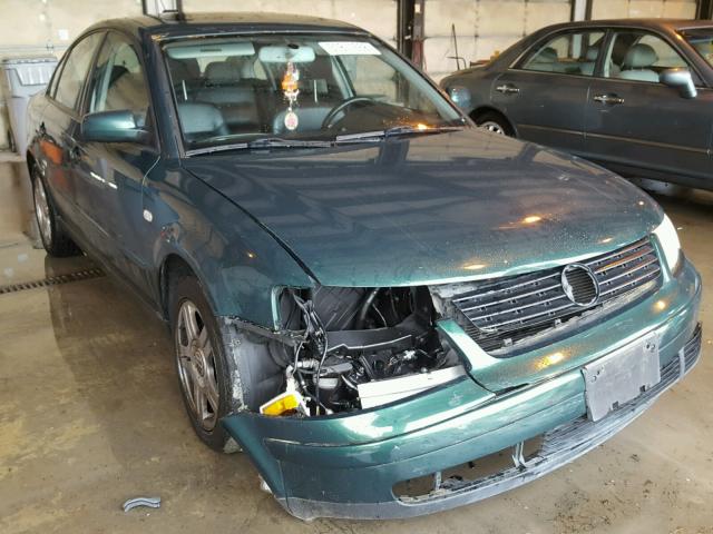 WVWEH63BX1E007928 - 2001 VOLKSWAGEN PASSAT GLX 绿色 照片 1