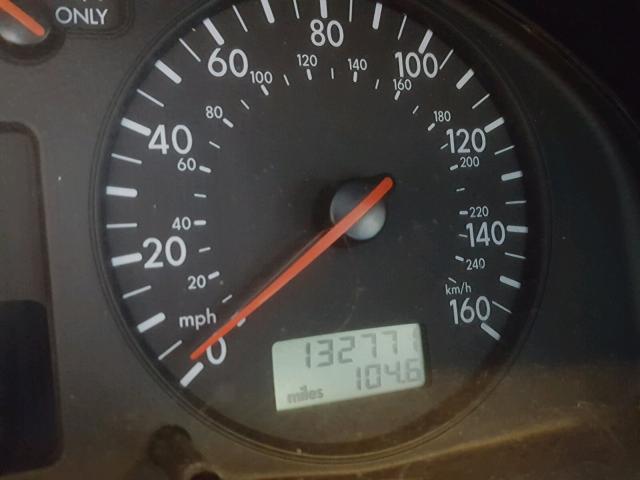 WVWEH63BX1E007928 - 2001 VOLKSWAGEN PASSAT GLX 绿色 照片 8