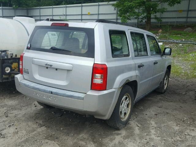 1J8FF28W57D409376 - 2007 JEEP PATRIOT SP SILVER photo 4