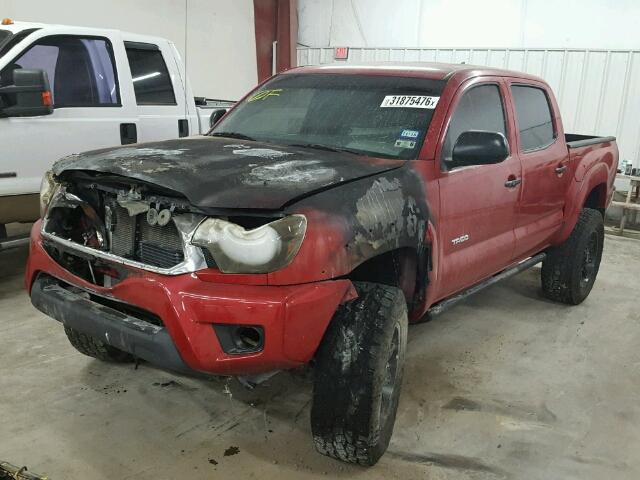 5TFJU4GN6FX068854 - 2015 TOYOTA TACOMA PRE MAROON photo 2