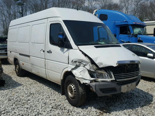 WD2PD744855745693 - 2005 FREIGHTLINER SPRINTER WHITE photo 1