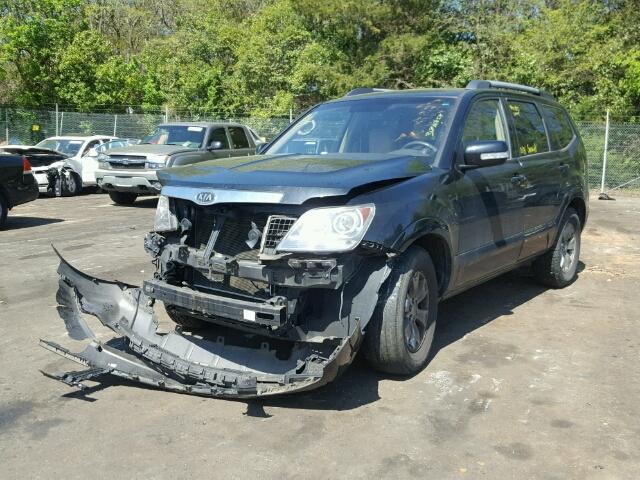 KNDJJ741395037542 - 2009 KIA BORREGO LX BLACK photo 2