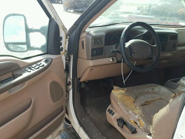 1FTSW30F6XEC73017 - 1999 FORD F350 SRW S WHITE photo 9