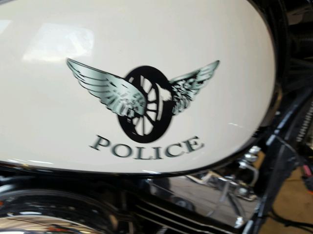 1HD1FMM11FB696781 - 2015 HARLEY-DAVIDSON FLHTP POLI 双色 照片 9