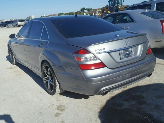 WDDNG71XX7A058648 - 2007 MERCEDES-BENZ S 550 GRAY photo 3