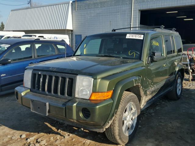 1J8HG48K37C511294 - 2007 JEEP COMMANDER GREEN photo 2