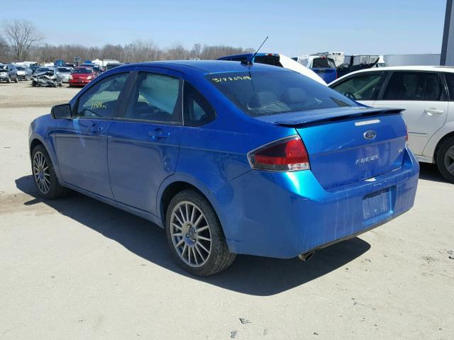 1FAHP3GN8AW160729 - 2010 FORD FOCUS SES BLUE photo 3