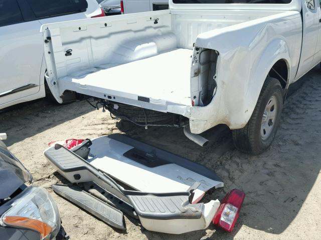 1N6BD0CT5HN761427 - 2017 NISSAN FRONTIER S WHITE photo 9