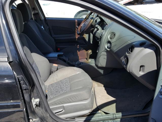 2G2WP522641146063 - 2004 PONTIAC GRAND PRIX შავი ფოტო 5