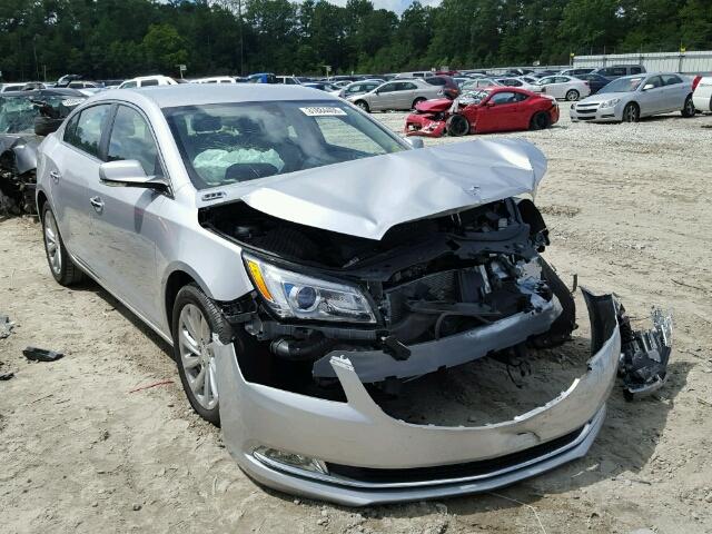 1G4GB5G3XFF266696 - 2015 BUICK LACROSSE SILVER photo 1