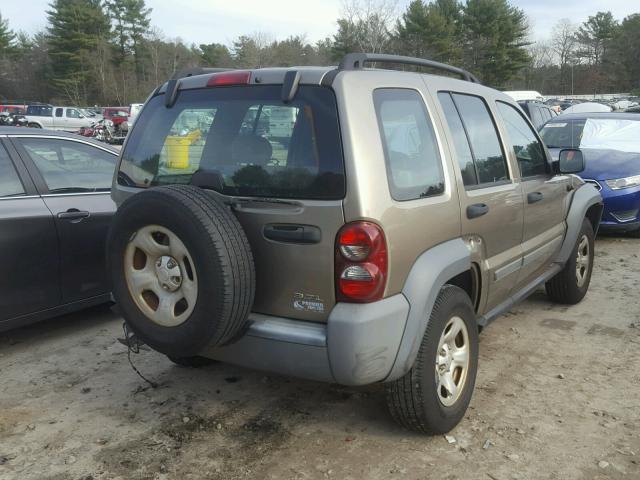 1J4GL48K45W702727 - 2005 JEEP LIBERTY SP GOLD photo 4