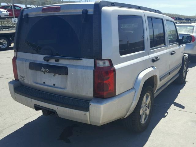 1J8HG48N06C351965 - 2006 JEEP COMMANDER SILVER photo 4