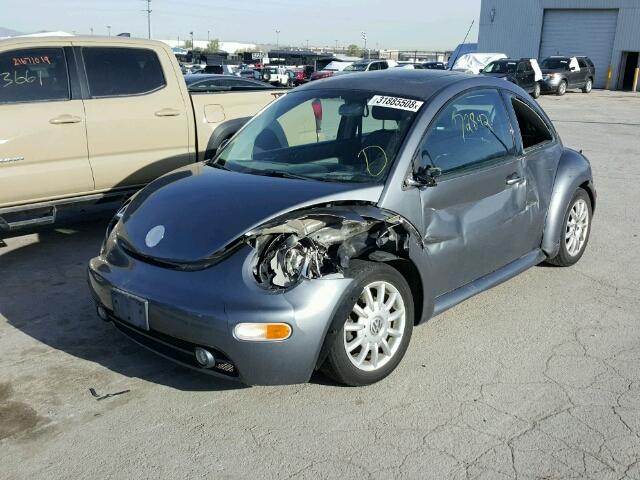 3VWCK31C65M409087 - 2005 VOLKSWAGEN NEW BEETLE GRAY photo 2