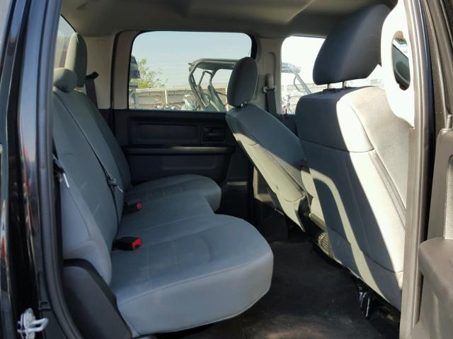 3C6UR5CJ3HG645216 - 2017 RAM 2500 ST BLACK photo 6