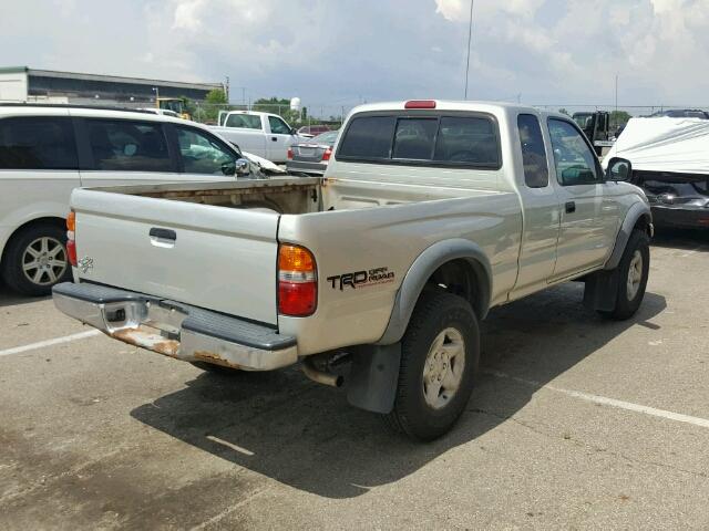 5TESM92N02Z015286 - 2002 TOYOTA TACOMA XTR SILVER photo 4