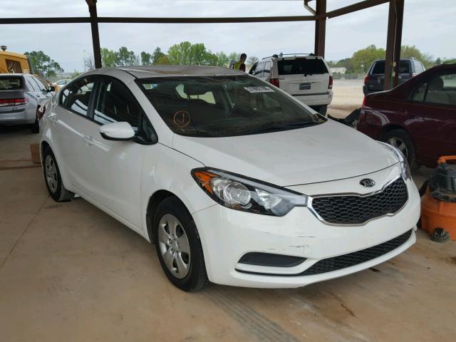 KNAFK4A61G5486116 - 2016 KIA FORTE LX WHITE photo 1