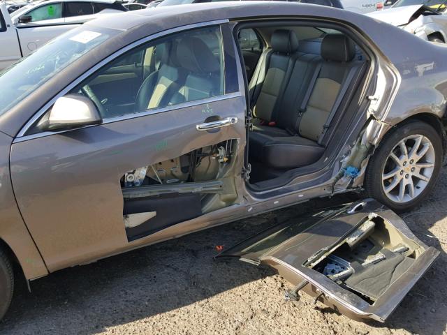 1G1ZE5E75BF170522 - 2011 CHEVROLET MALIBU LTZ 棕色 照片 9