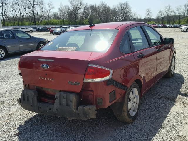 1FAHP34NX9W156746 - 2009 FORD FOCUS S RED photo 4