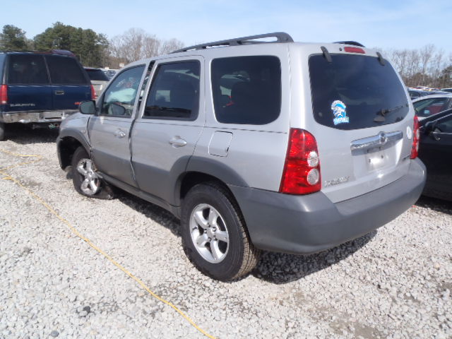 4F2YZ02Z25KM59093 - 2005 MAZDA TRIBUTE I SILVER photo 3