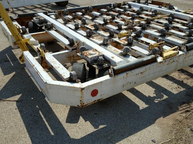 00000000000094408 - 1980 EQUI CARGO TUG WHITE photo 4