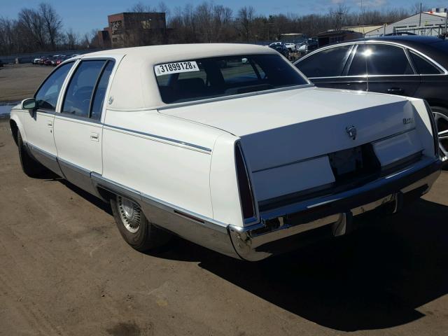 1G6DW5271PR719130 - 1993 CADILLAC FLEETWOOD WHITE photo 3