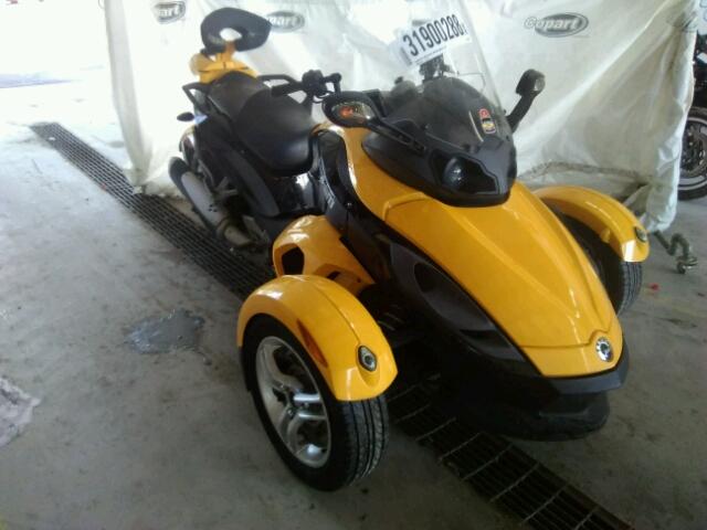 2BXJAAA119V000047 - 2009 CAN-AM SPYDER ROA YELLOW photo 1