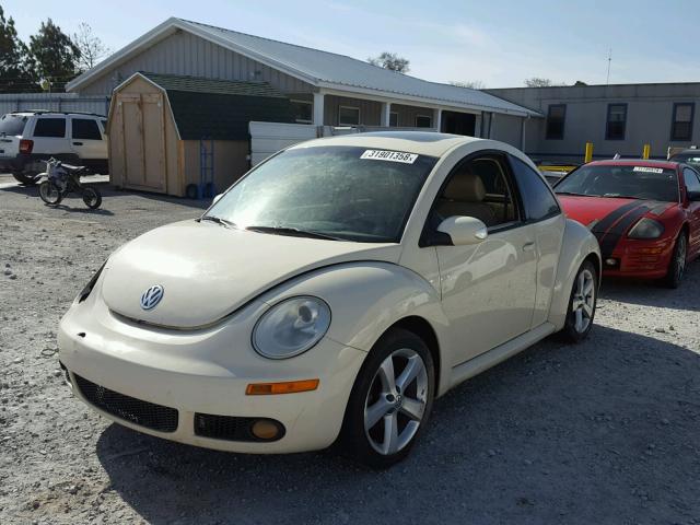 3VWSR31C46M407752 - 2006 VOLKSWAGEN NEW BEETLE 奶油色 照片 2