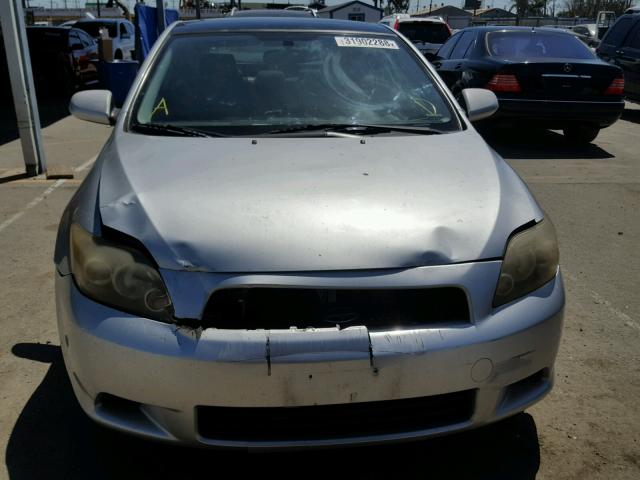 JTKDE167X80240500 - 2008 TOYOTA SCION TC 银色 照片 9