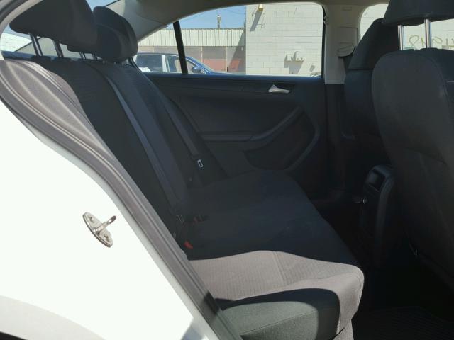 3VW1K7AJ0FM356790 - 2015 VOLKSWAGEN JETTA BASE 白色 照片 6