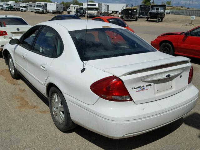 1FAFP56S05A161113 - 2005 FORD TAURUS SEL WHITE photo 3