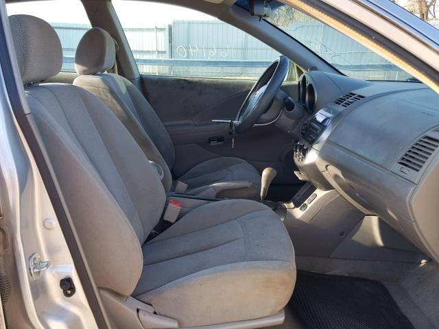 1N4AL11D53C303111 - 2003 NISSAN ALTIMA BAS SILVER photo 5