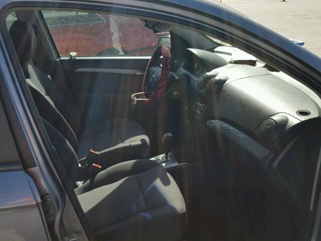 KL1TD5DE7BB213496 - 2011 CHEVROLET AVEO LS SILVER photo 5