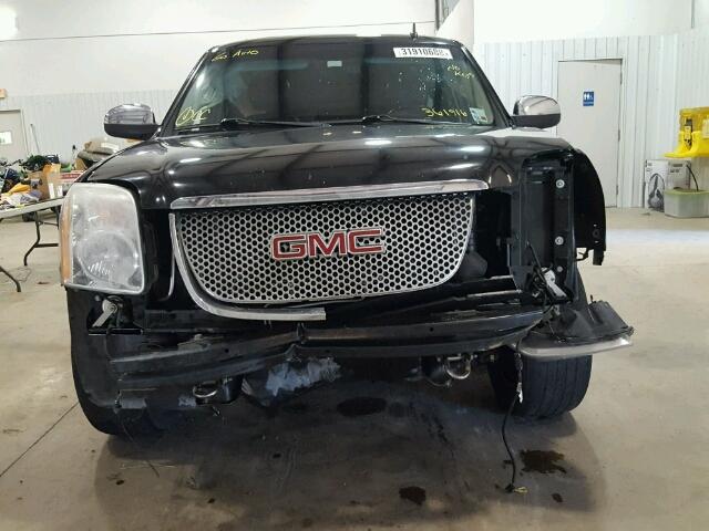 1GKS1CE08BR361916 - 2011 GMC YUKON SLT BLACK photo 9