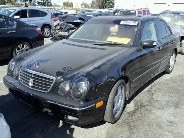 WDBJF70J91B189241 - 2001 MERCEDES-BENZ E 430 BLACK photo 2