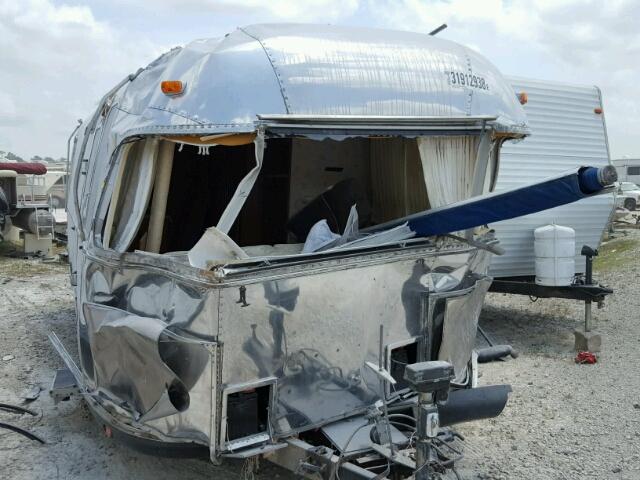 1STGEYJ27TJ511073 - 1996 AIRS EXCELLA ვერცხლისფერი ფოტო 1