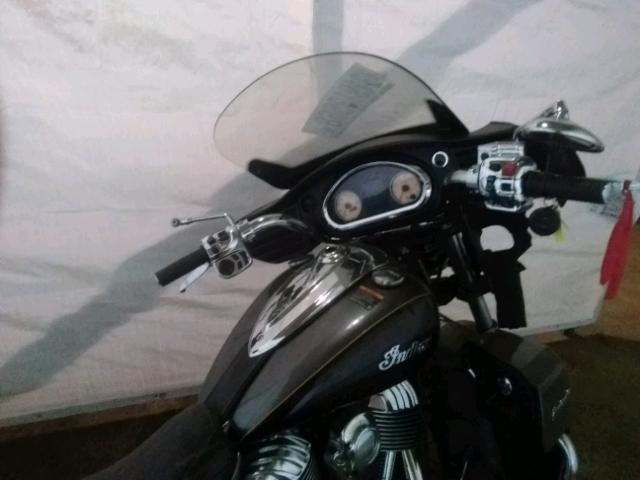 56KTRAAA1G3338414 - 2016 INDIAN MOTORCYCLE CO. ROADMASTER BLACK photo 5