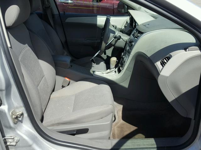 1G1ZC5E11BF379211 - 2011 CHEVROLET MALIBU 1LT 银色 照片 5