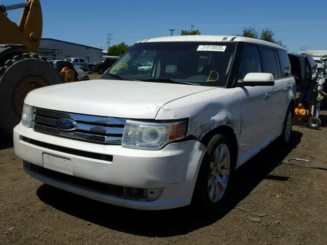 2FMEK63C99BA01891 - 2009 FORD FLEX LIMIT WHITE photo 2