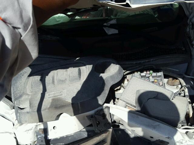 3GNCA13BX9S564216 - 2009 CHEVROLET HHR LS WHITE photo 7