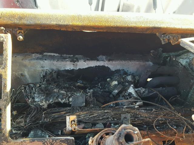 1FV6HJAA4XH992532 - 1999 FREIGHTLINER MEDIUM CON BURN photo 8