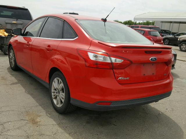 1FAHP3H29CL375867 - 2012 FORD FOCUS SEL RED photo 3